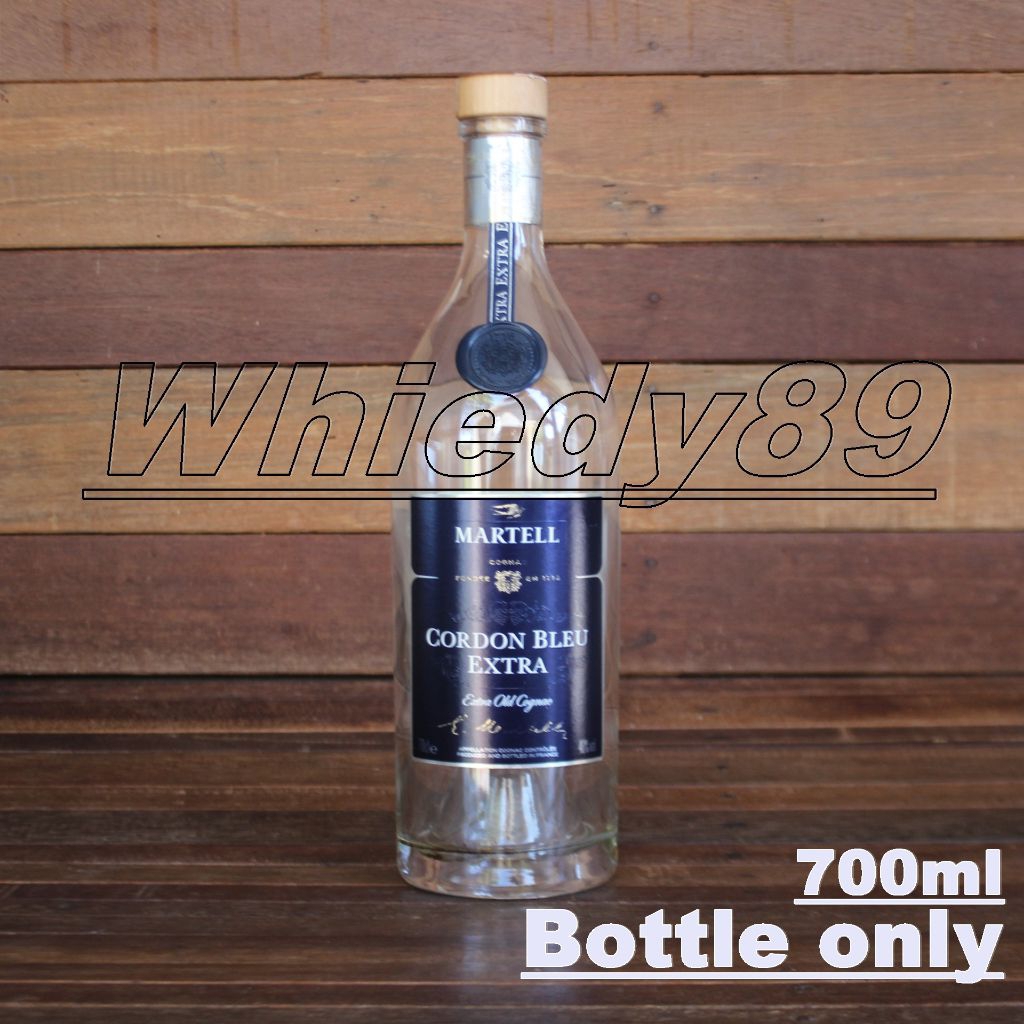 Botol bekas martell gordon bleu buat koleksi