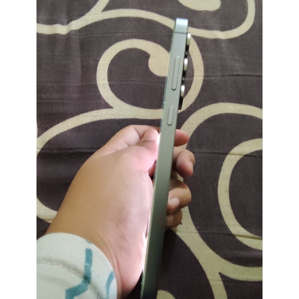 Samsung s25 fe second