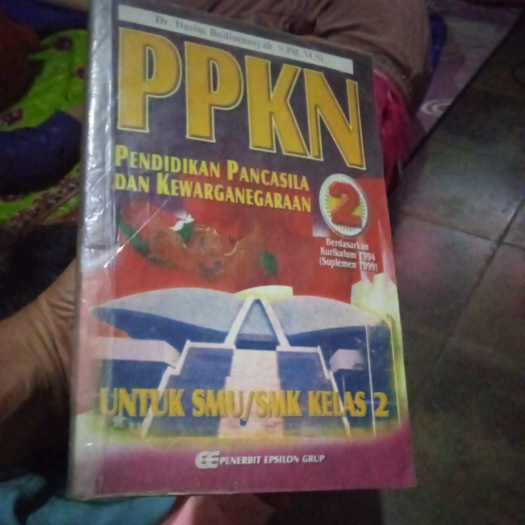 buku PPKN Pendidikan Pancasila dan Kewarganegaraan 2, untuk SMU/SMK kelas 2, buku original jadul