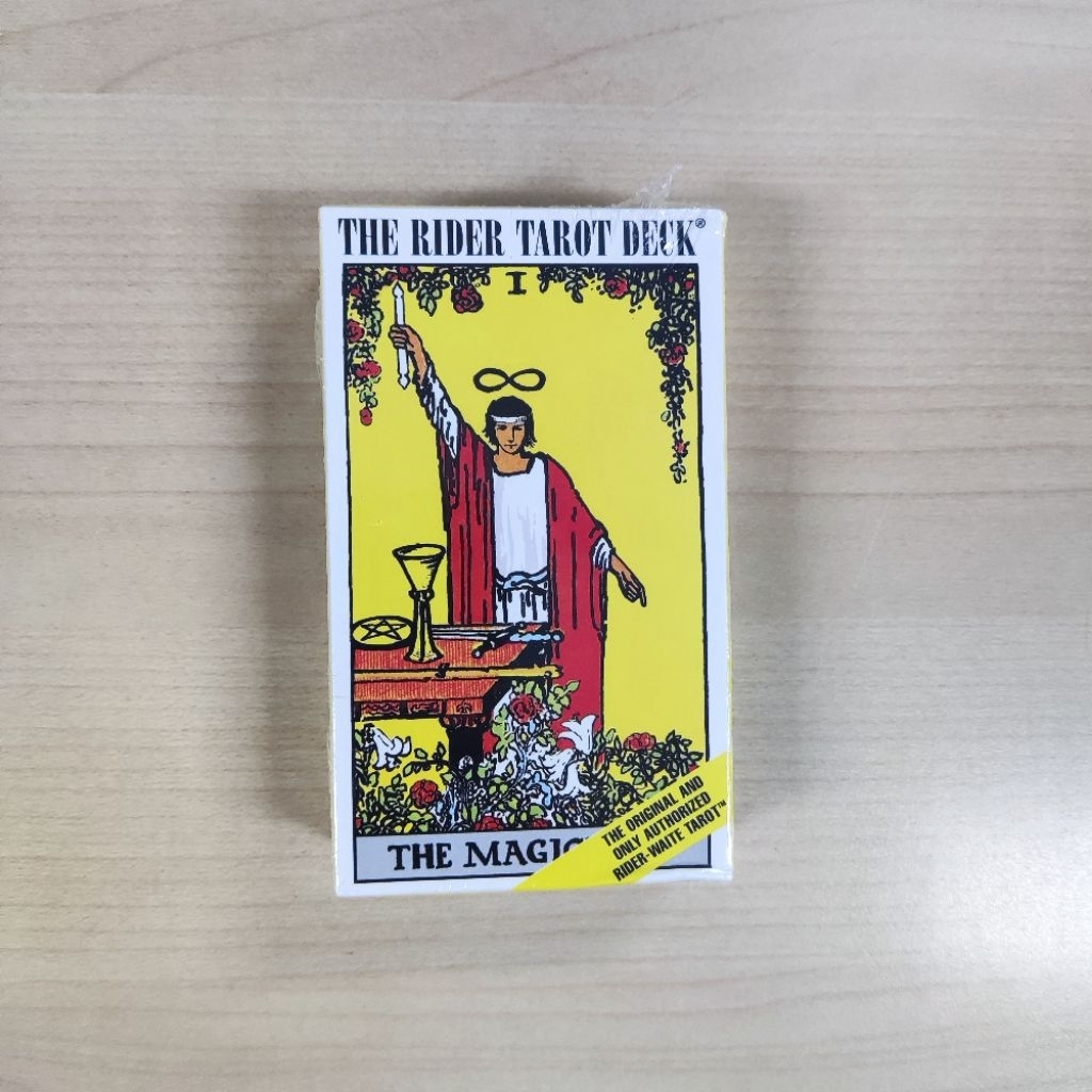 THE RIDER TAROT DECK ORIGINAL IMPORT TAROT CARD IN ENGLISH LANGUAGE