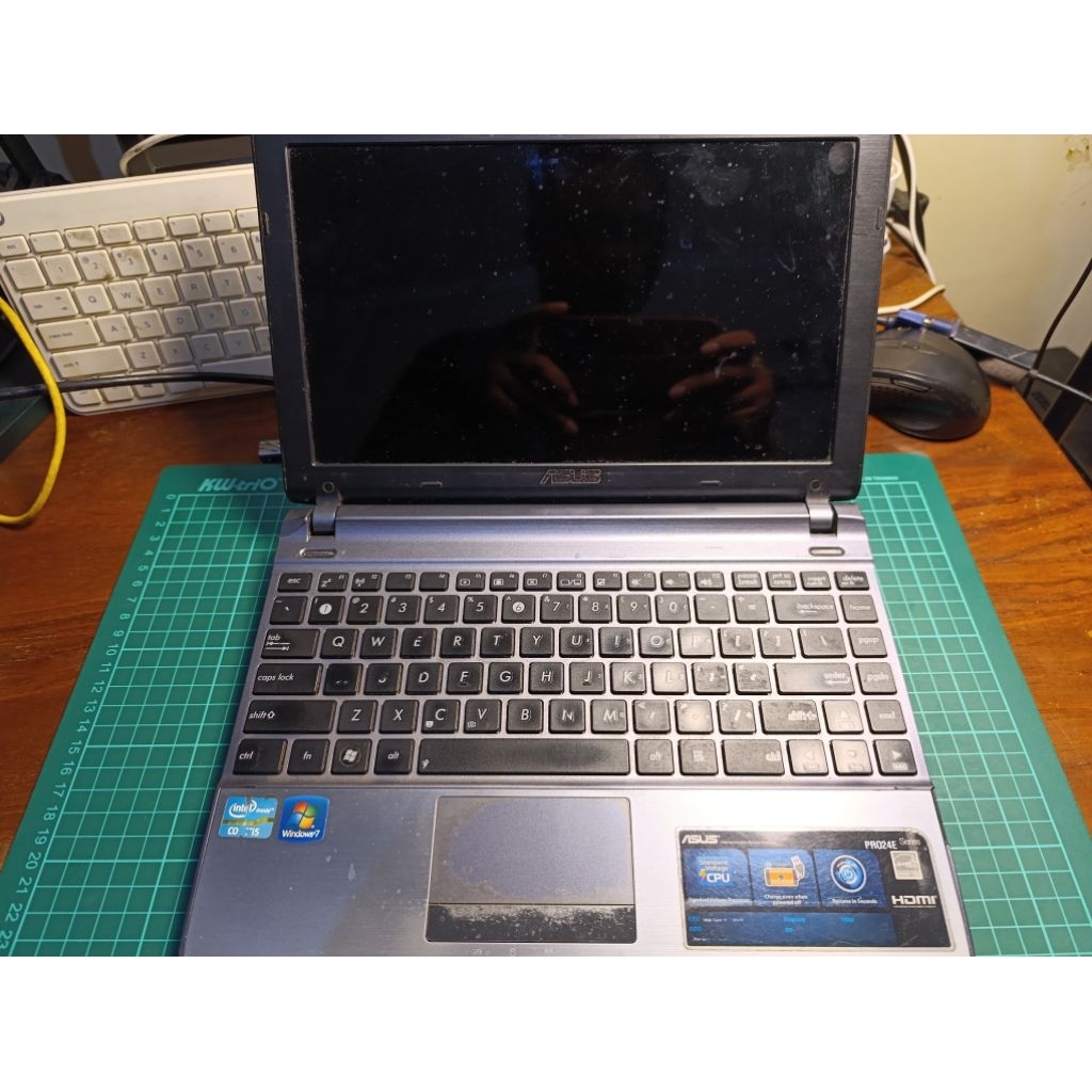 Laptop asus i5 12 inch