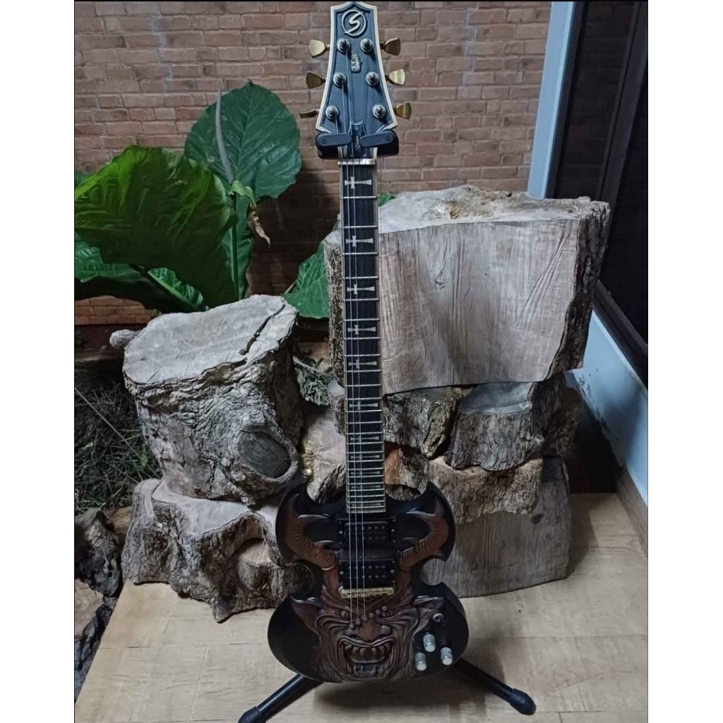 SAMICK JTR ELVIRA EV-30 DEVIL