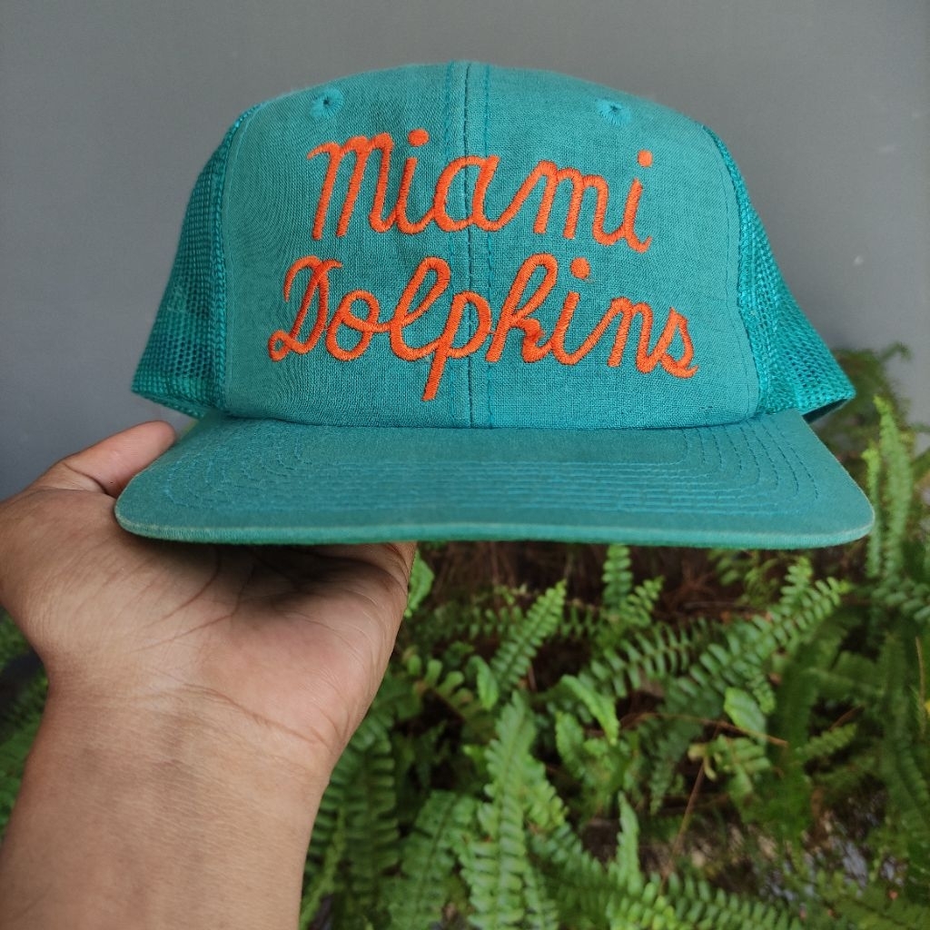 TOPI VINTAGE NFL D0LPHINS SCRIPT TRUCKER
