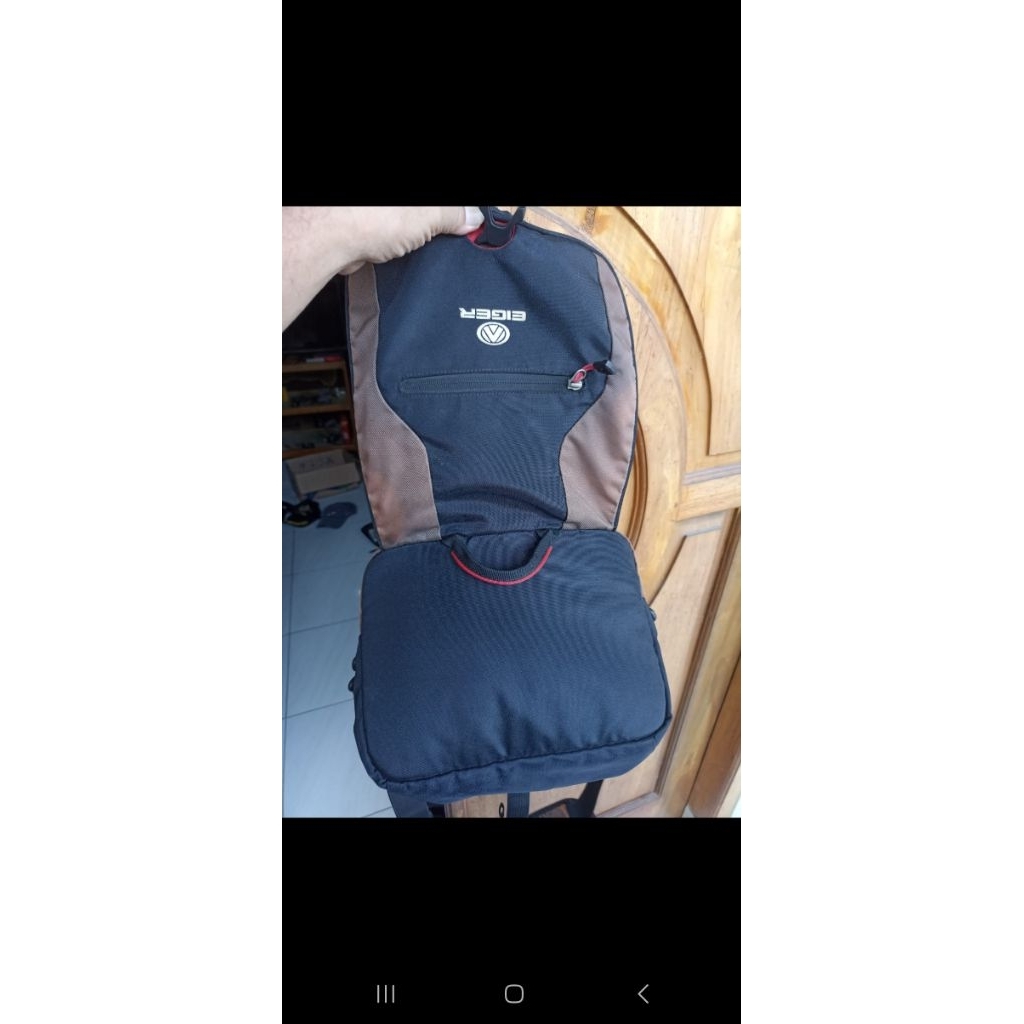 Tas dan Topi Eiger