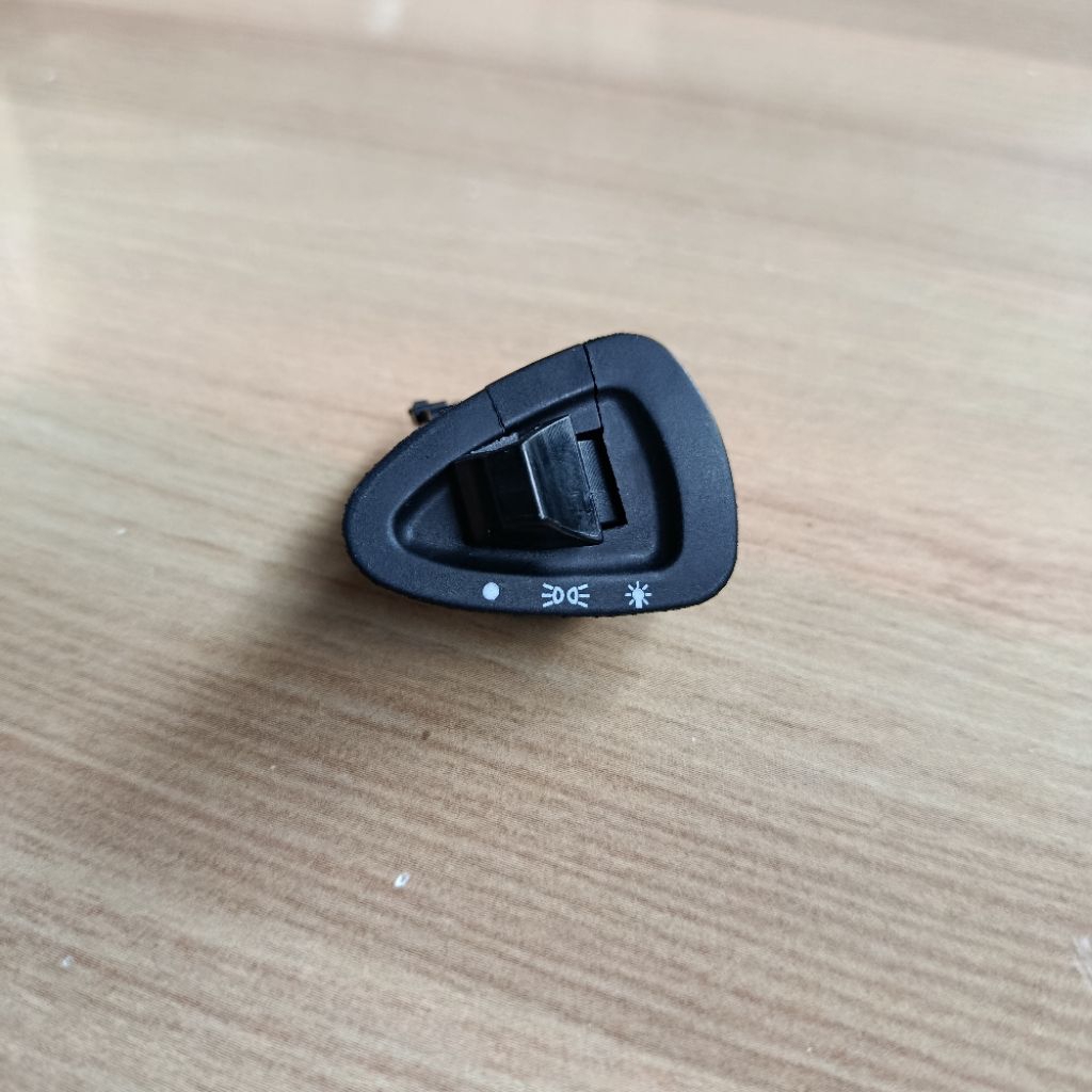 SAKLAR ON OFF REVO 4 PIN