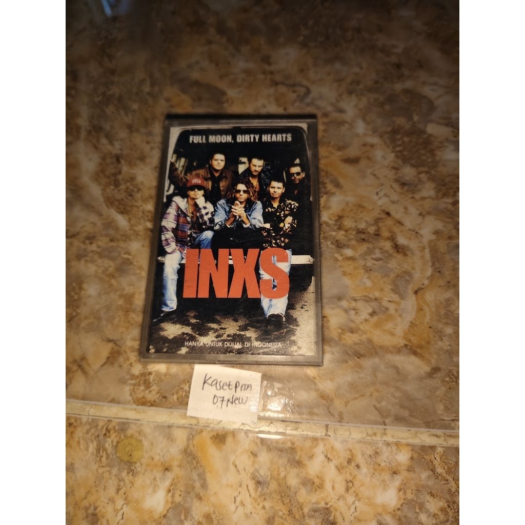 Kaset pita Full moon dirty hearts - Inxs