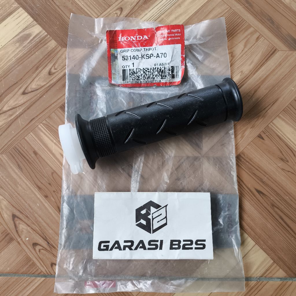 53140-KSP-A70 Grip Comp Throttle Handgrip Gas Kanan Megapro New 2010-2014 Original AHM