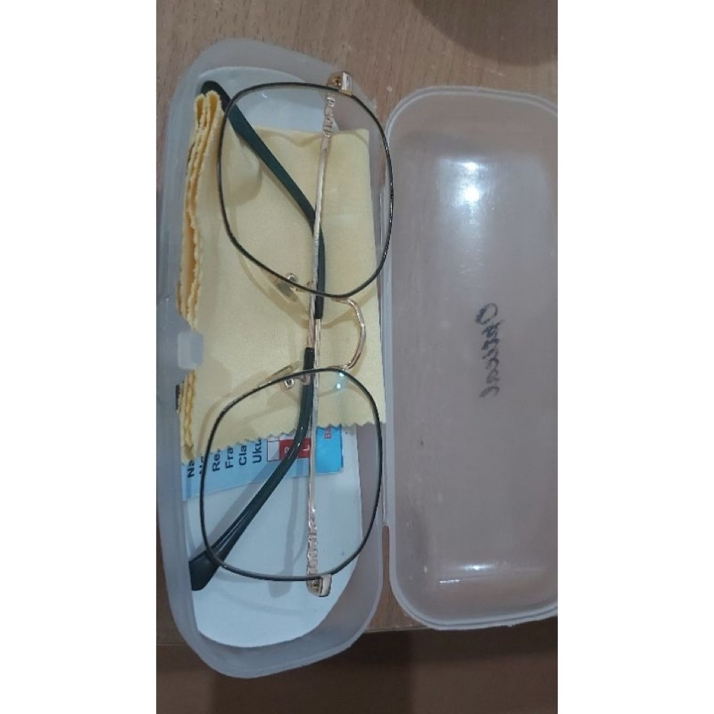[Preloved] Kacamata bluechromic