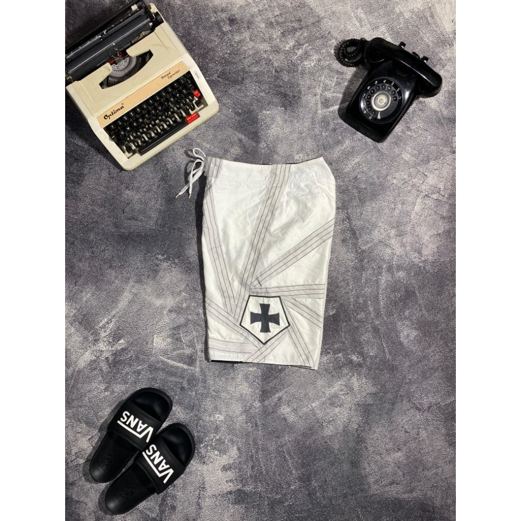 Celana pendek borongan 7 pcs boardshort gym fitness pantai Bando jeans