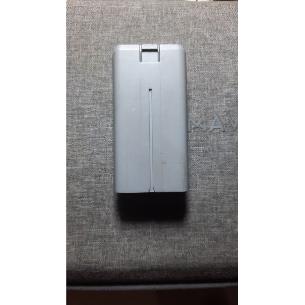 DJI mini 2. baterai bekas,Cc 28. 2250 mah.