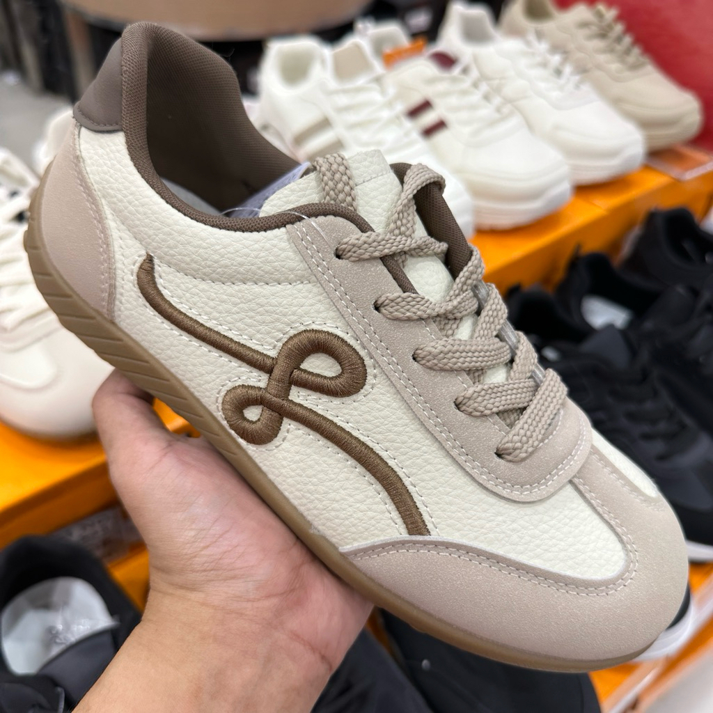 St. Moritz sepatu sneakers casual wanita shoes tali hitam kakhi coklat