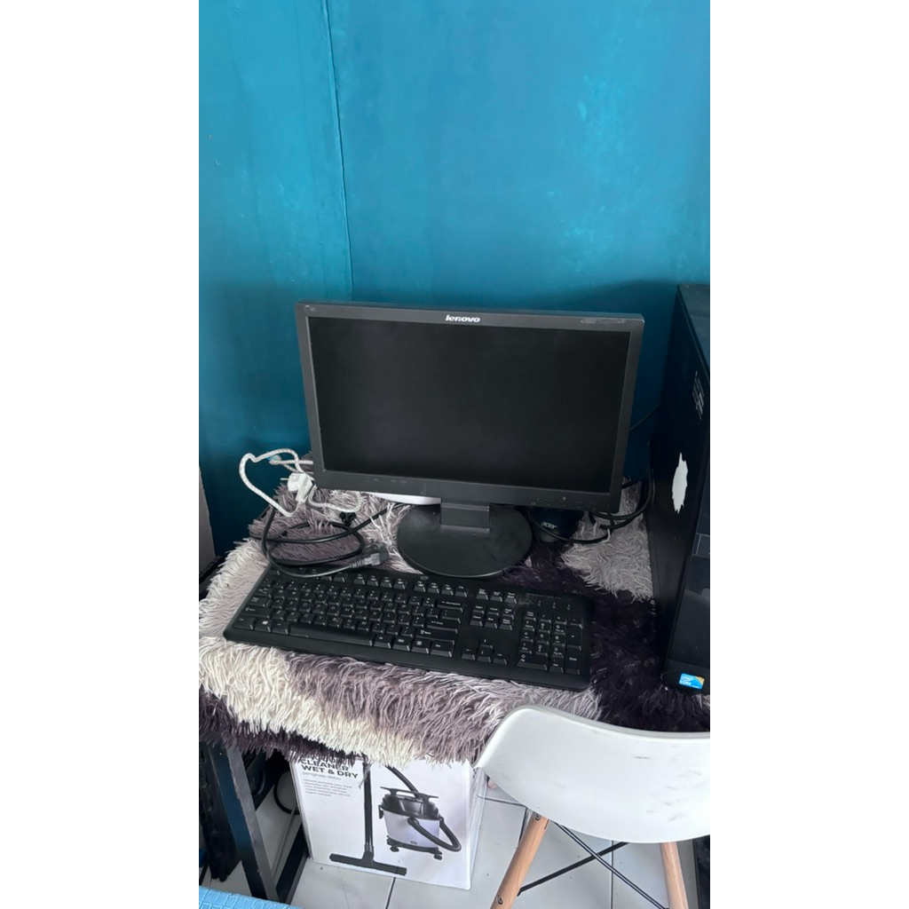 SET KOMPUTER DELL LCD DAN CPU