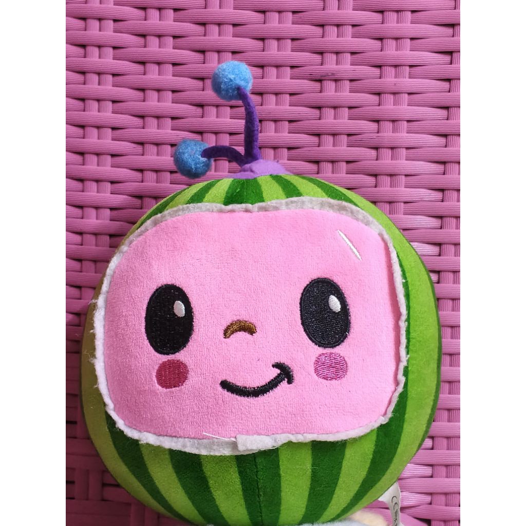 boneka Cocomelon