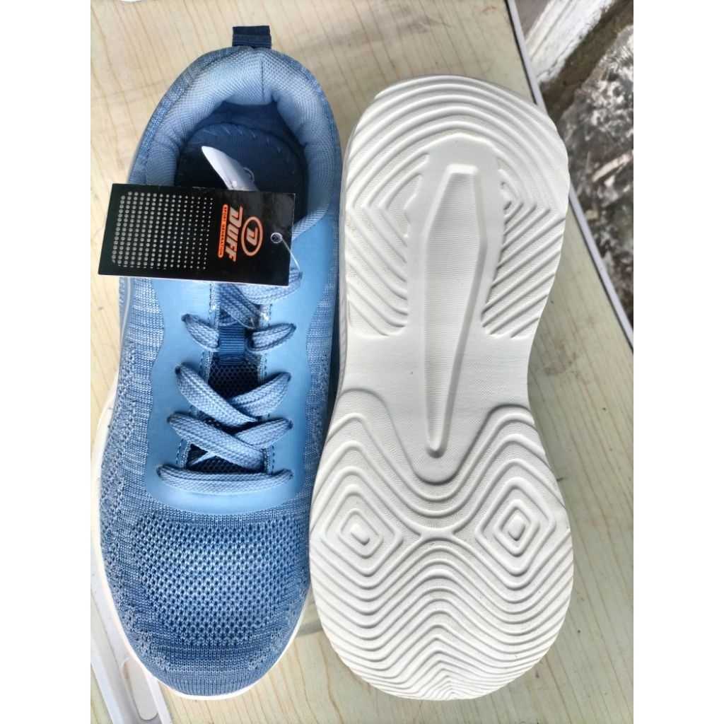 Sepatu Duff Biru