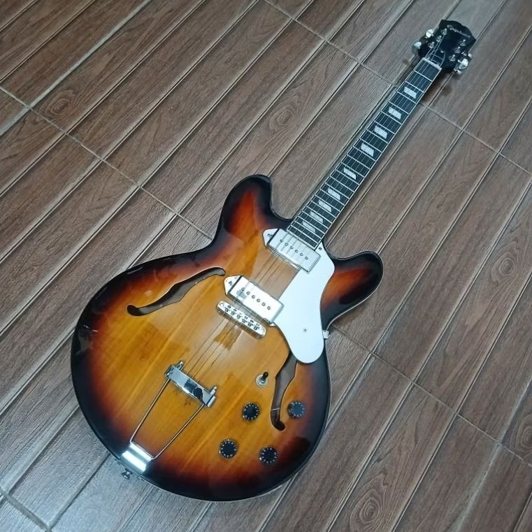 Gitar Epiphone Casino