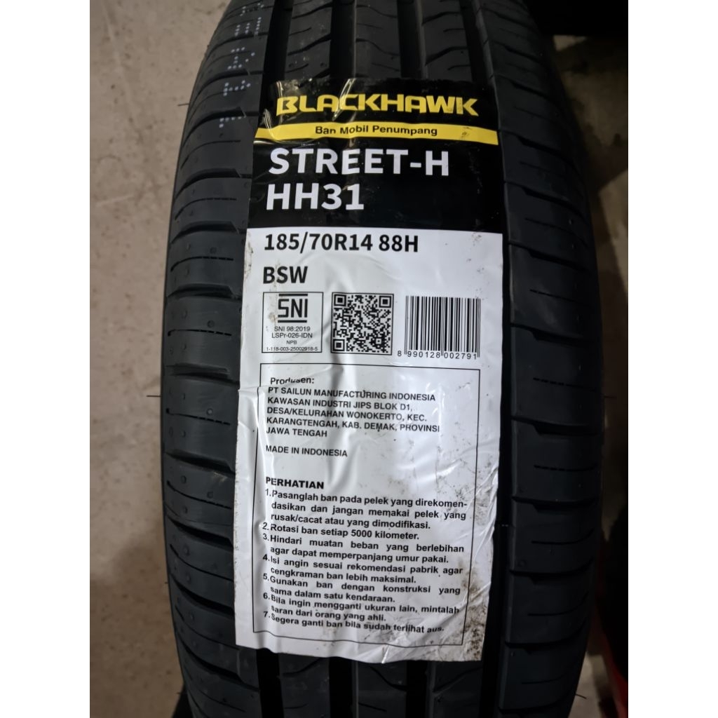 [Ban Mobil Blackhawk] 185/70 R14 Original Baru