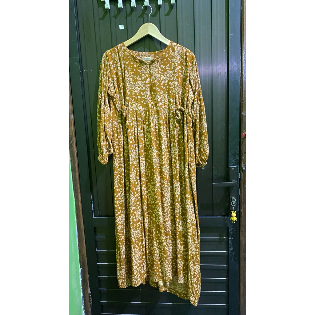 gamis bunga kecil