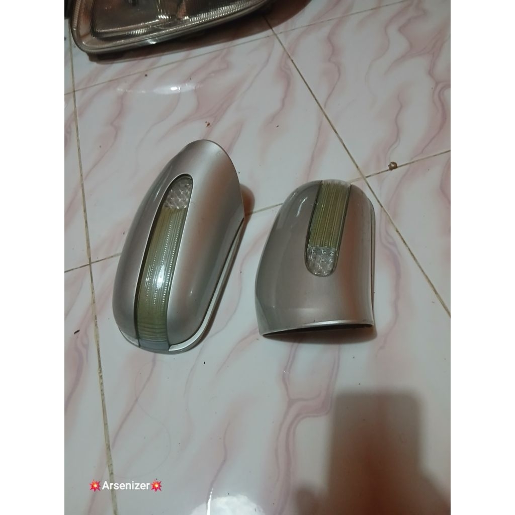 cover spion  Mercedes-Benz C-class W203 atau W211 dengan lampu sein