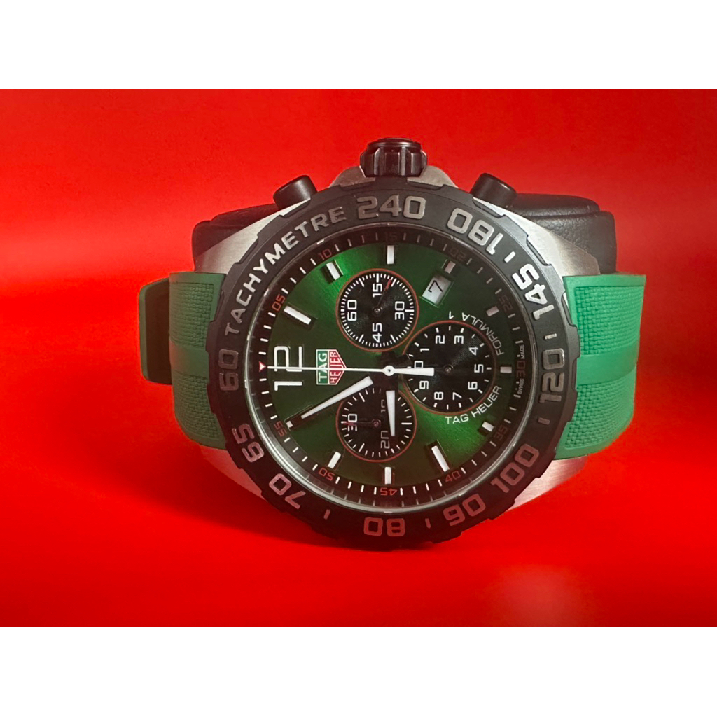 TAG Heuer Formula 1 CAZ101AP.FT8056 chronograph with a green dial and Green Rubber