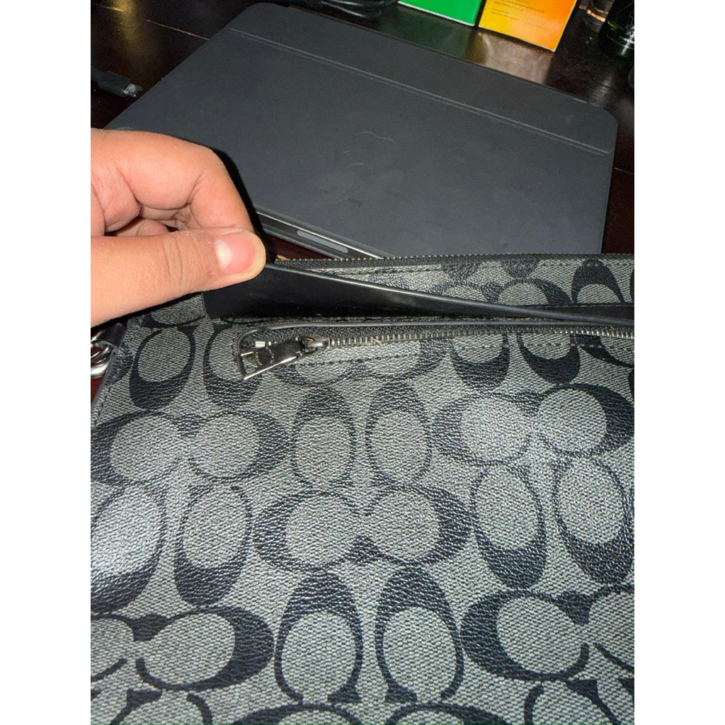 Pouch Coach - Preloved