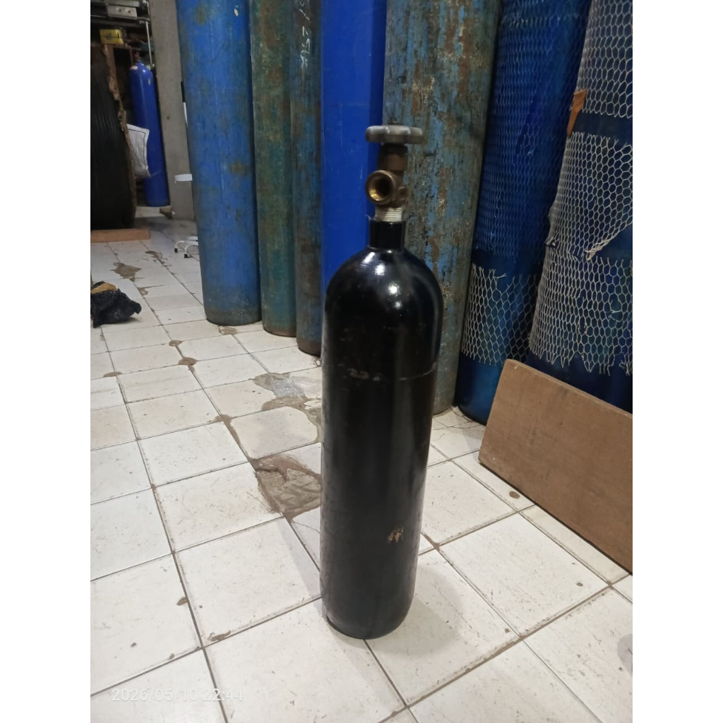Tabung Oksigen Medis 1m3, seken / bekas