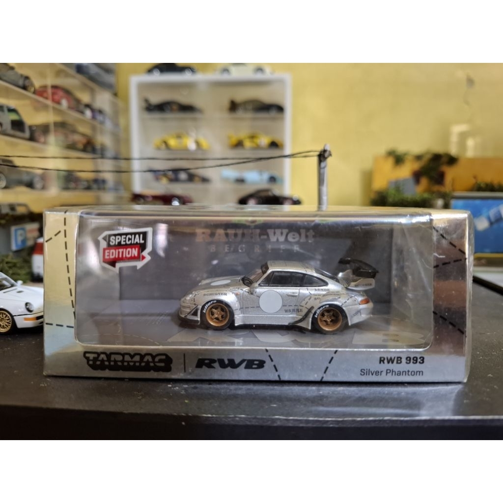 Tarmac Porsche RWB 993 Silver Phantom Unsealed