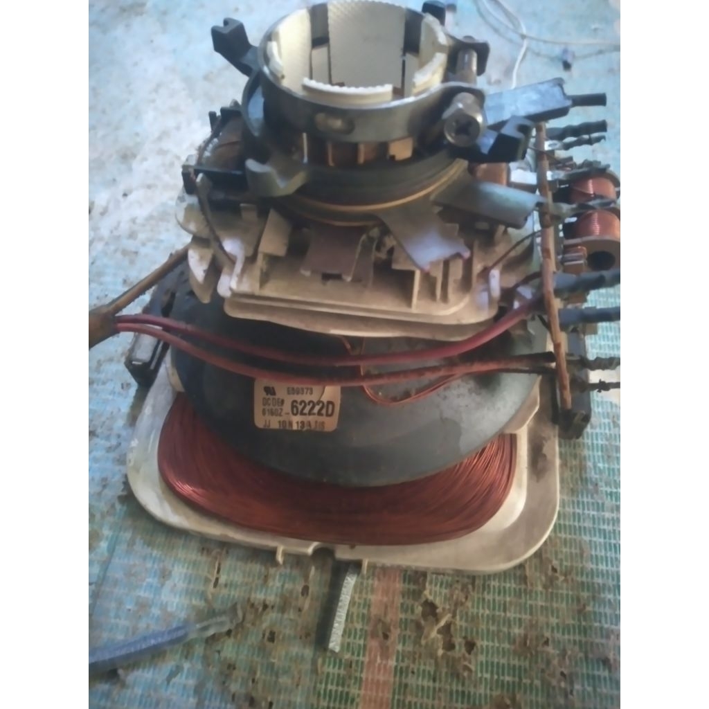 yoke samsung 21" slim 6222D original