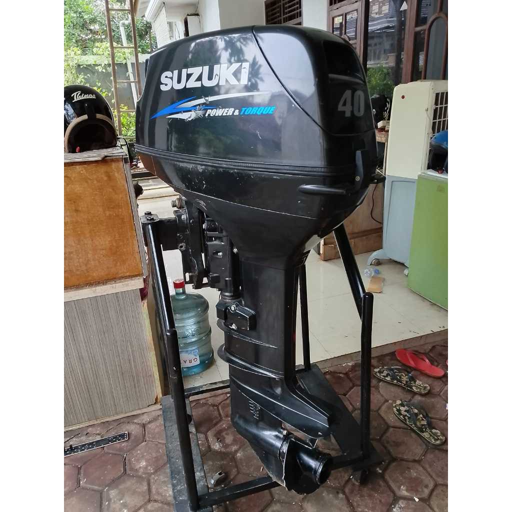 Mesin Outboard  Perahu Tempel SUZUKI DT40 40PK