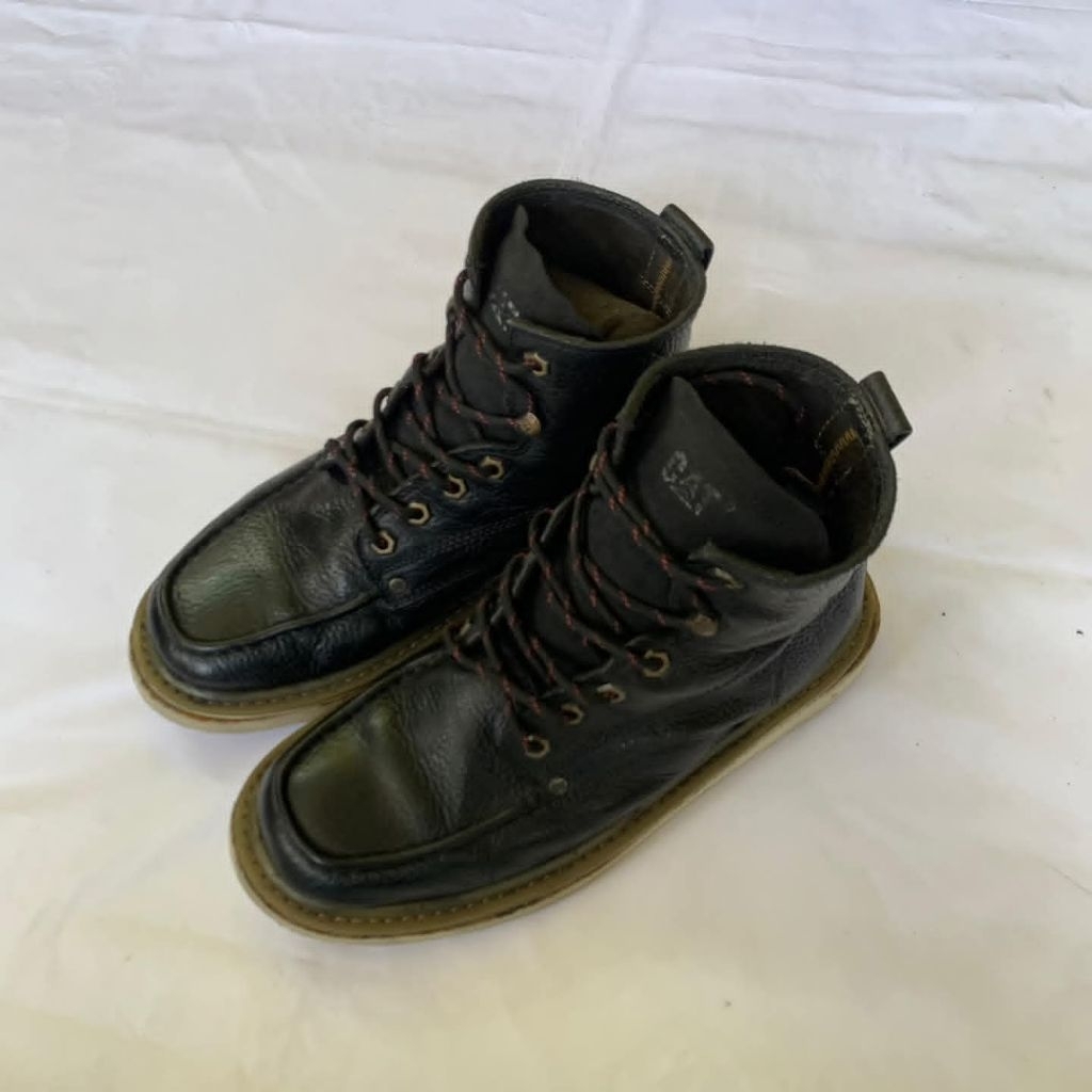 MOCTOE BOOTS BY CATERPILLAR,like redwings