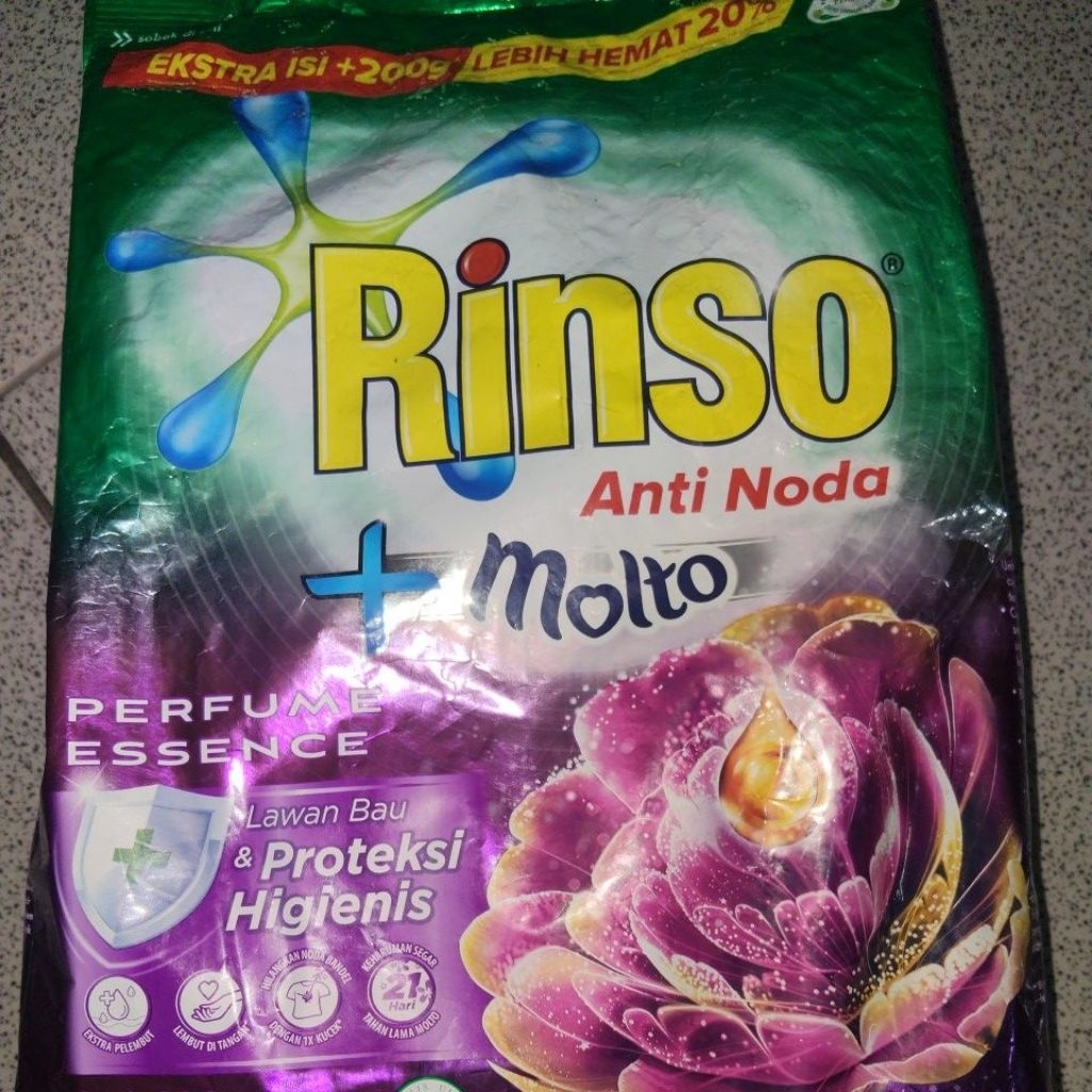 Rinso Molto Detergen Bubuk 2kg