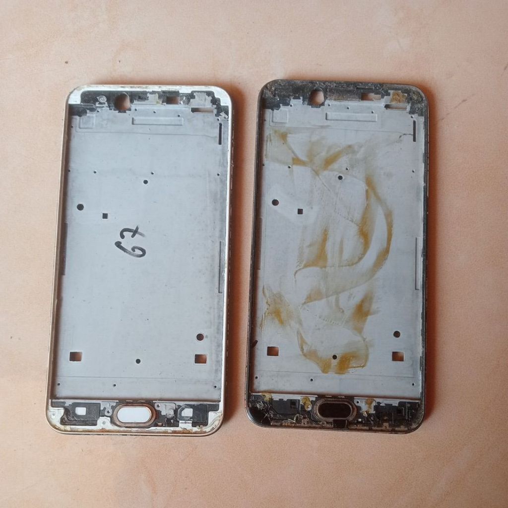 frame lcd tatakan lcd Vivo y67 ORI copotan
