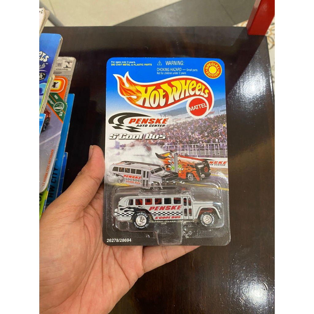hotwheels classic drag bus