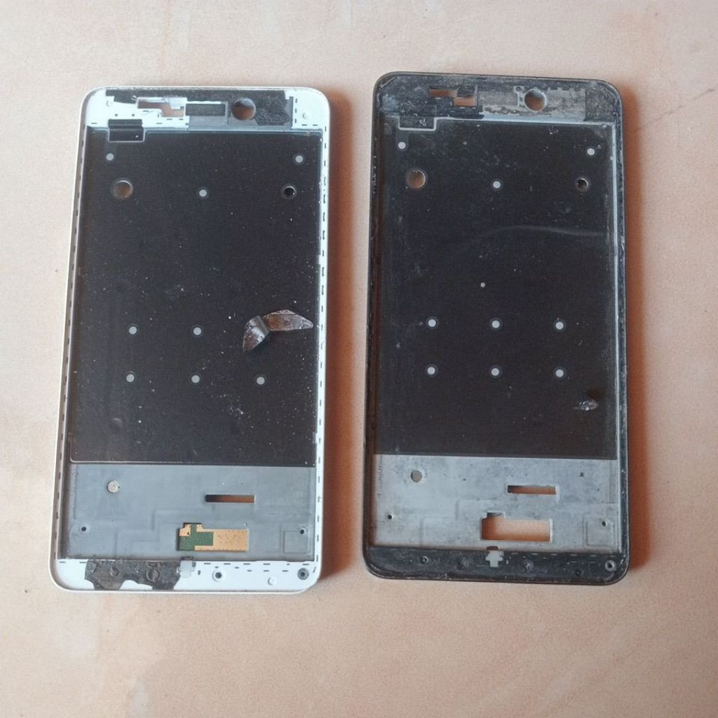 frame lcd tatakan lcd redmi 4a ori copotan