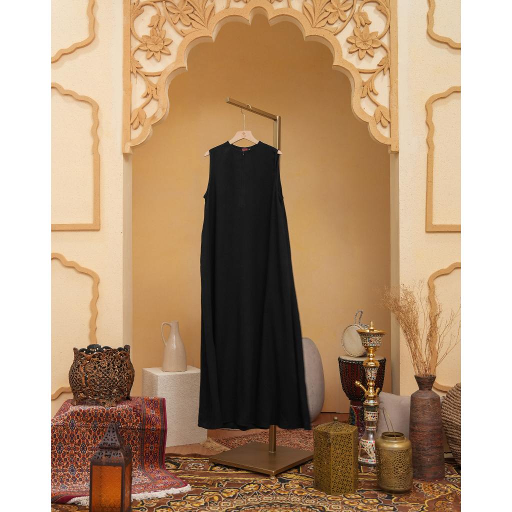 Heaven Lights - Basic Sleeveless Dress - Inner Dress Polos Wanita