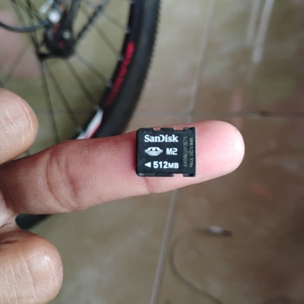 Sandisk m2 512mb for Sony Ericsson