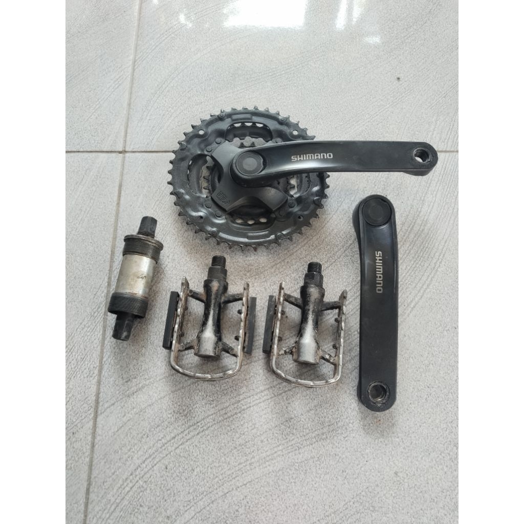 crank set shimano bb kotak triple speed