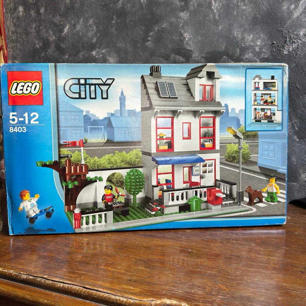 LEGO City 8403 City House