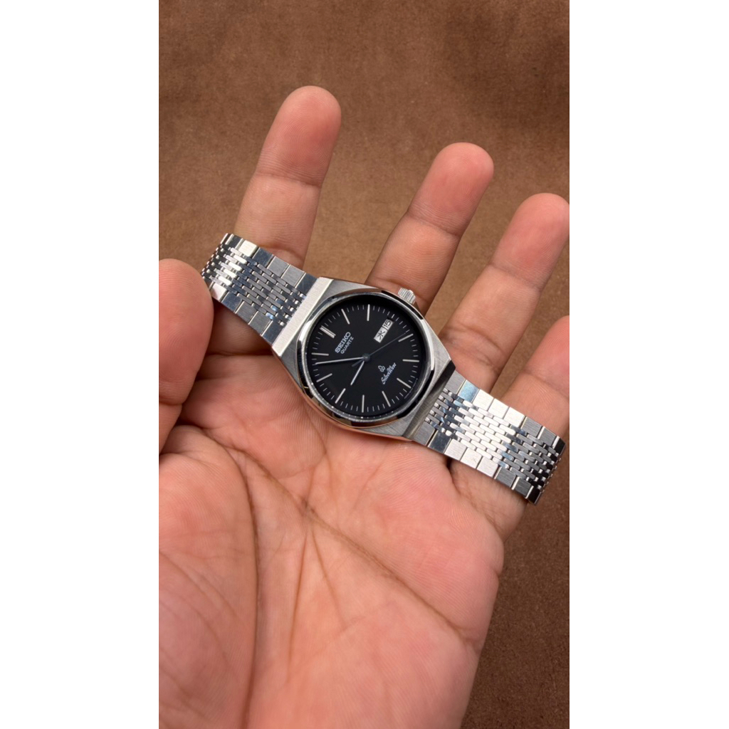JAM TANGAN PRIA SEIKO SILVERWAVE QUARTZ 6433 7000 BLACK DIAL JAPAN RARE