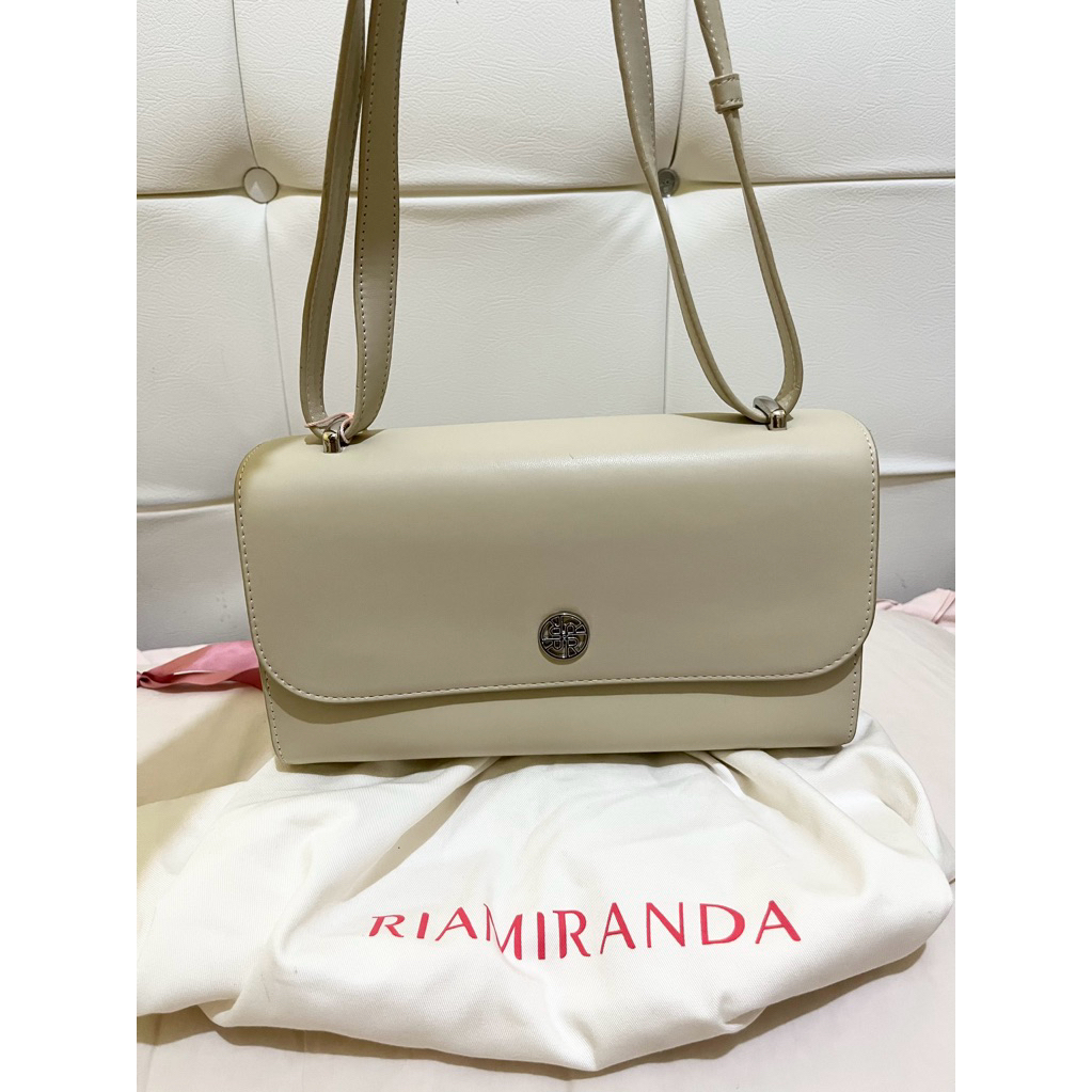 RIA MIRANDA - LIV BAG + adm