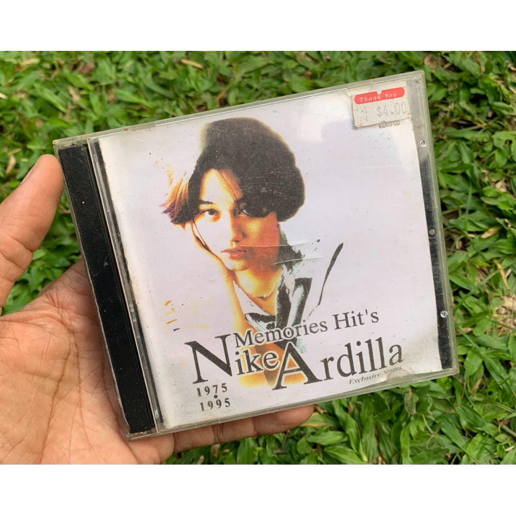 kaset vcd memories hits 'nike ardila'