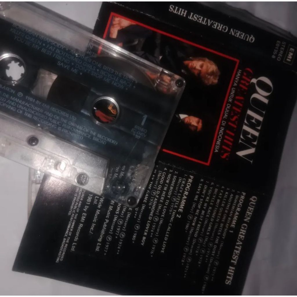 Kaset QUEEN "The Greatest Hits"
