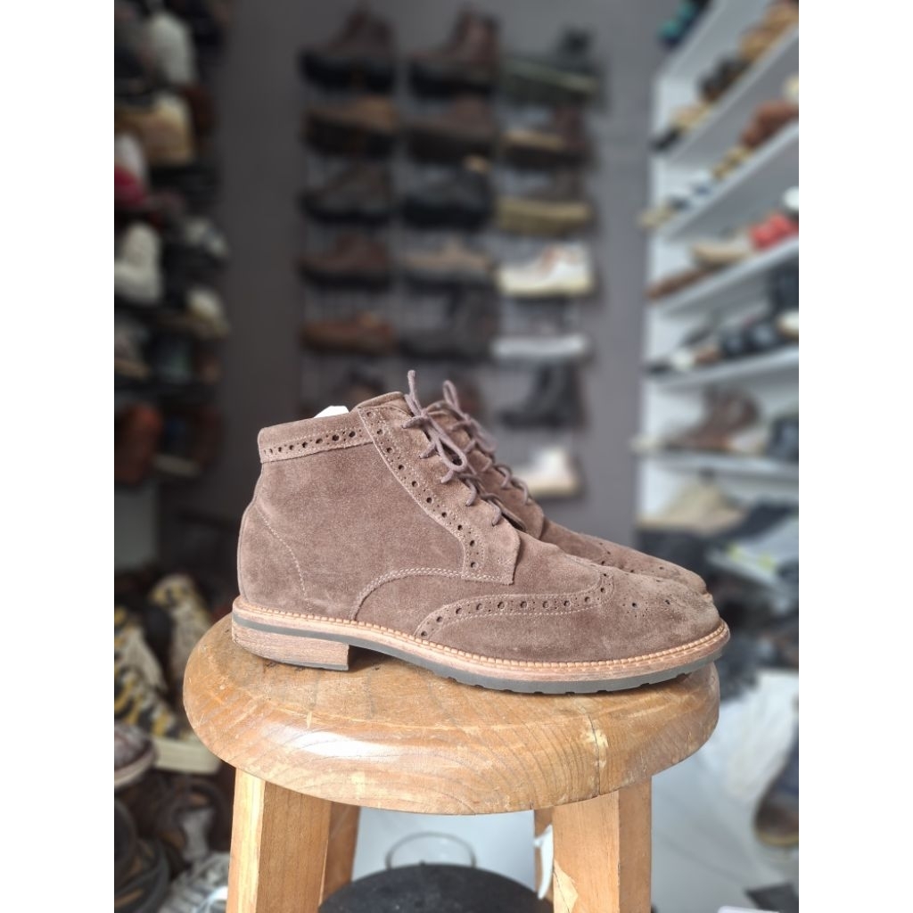 Sepatu boot wingtip ECCO outsol kayu mewah size 43