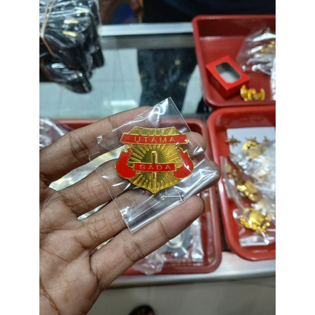 PIN UTAMA GADA MAGNET