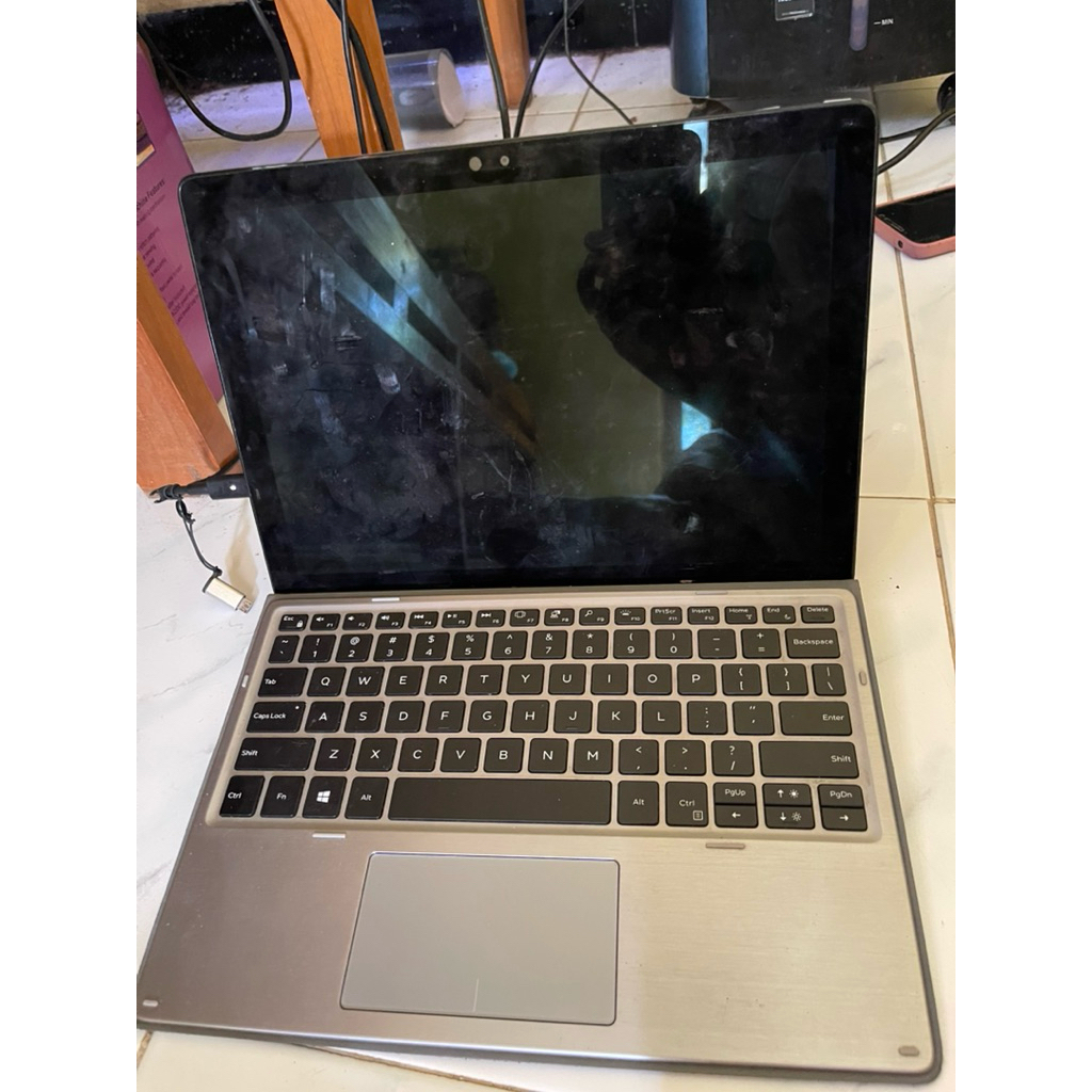 Dell 7200 2 in 1 minus matot