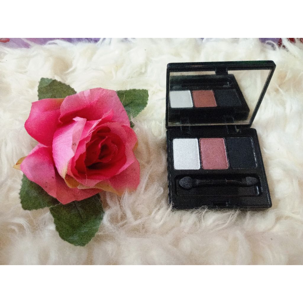 Preloved Make Over Trivia Eyeshadow