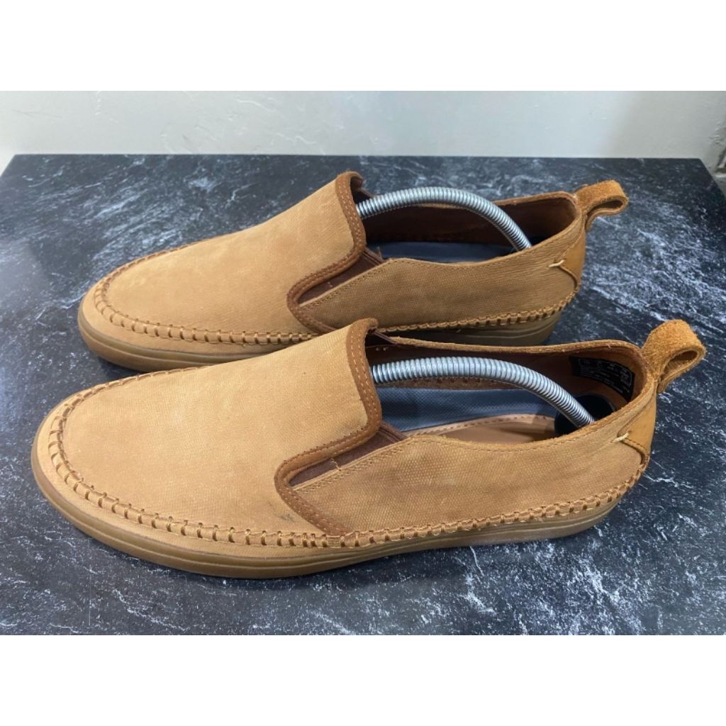 Sepatu CLARKS Kessell Slip-On bahan kulit atau suede warna coklat muda (sandstone) second original