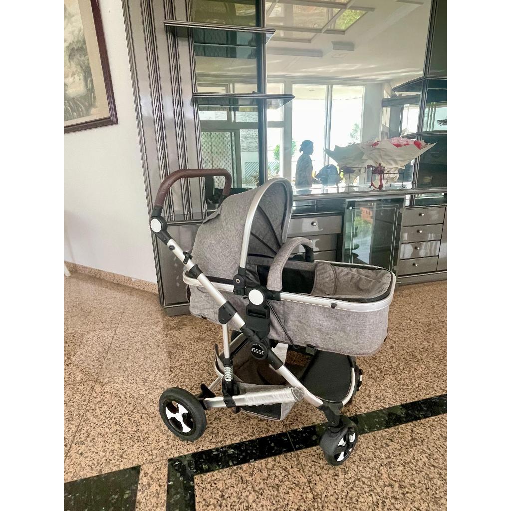 SECOND Dorongan Bayi Stroller Bayi Preveloved Like New Desain Minimalis Stroller Bayi 2in1 Beige Lip