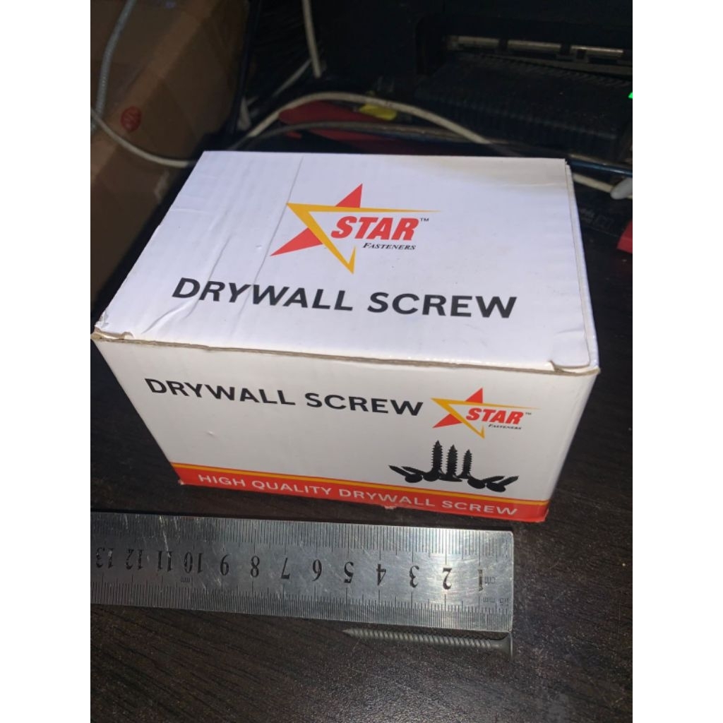 Sale Skrup Gypsum 6 x 2/ Screw Gypsum / Drywall Screw 1 Box