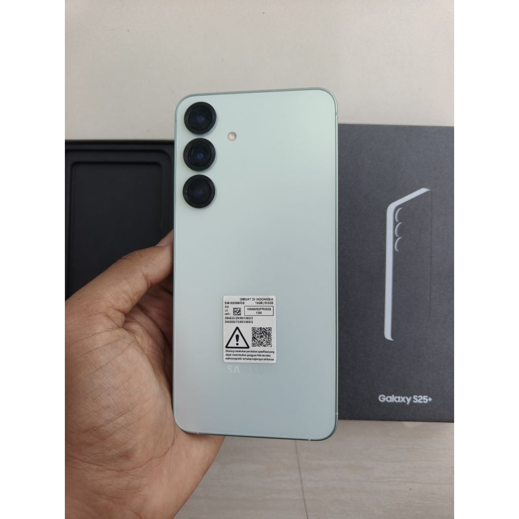Samsung S25 Plus 12/512GB Fullset Second No Minus