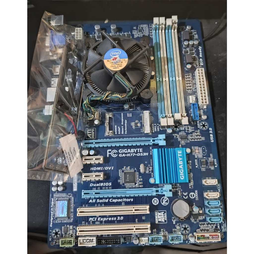 sepaket motherboard h61 1155 gen 3 plus i5 gen 3 random
